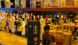 “黄酒一哥”，悄然换代
