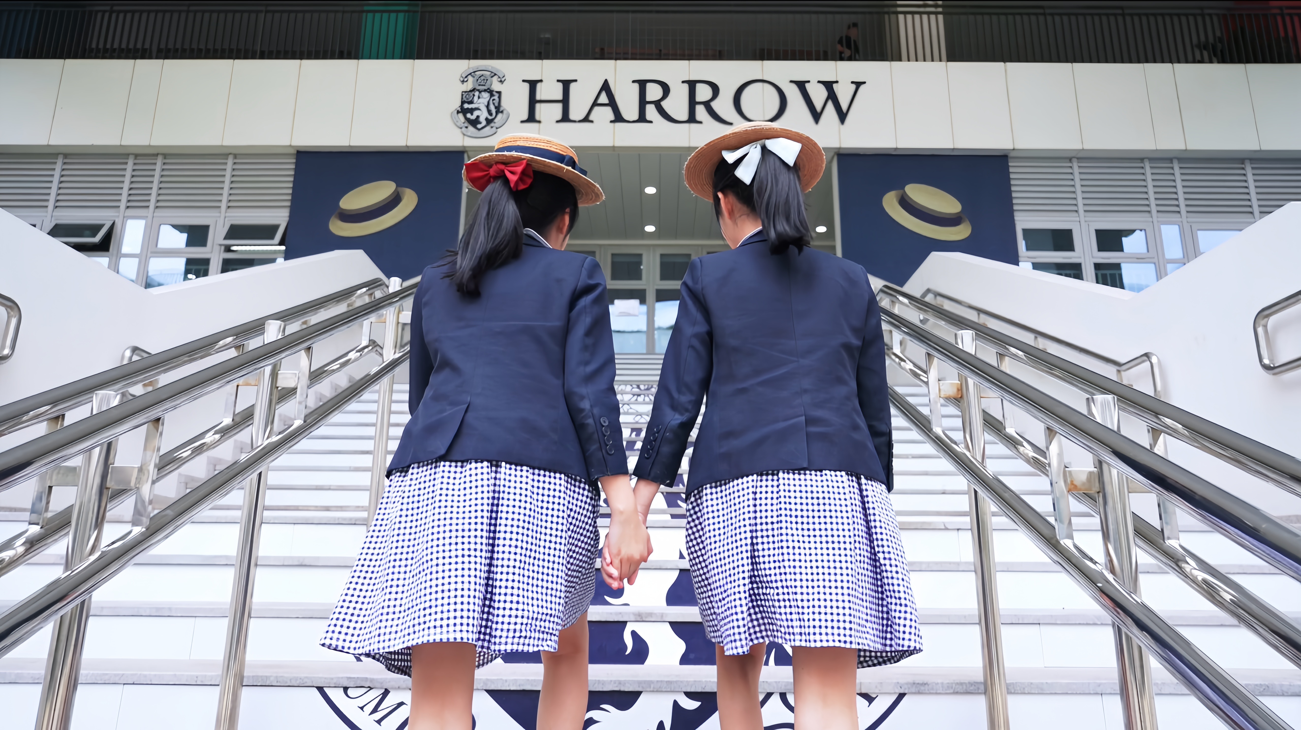 13 Evelyn 和 Amelia 2.JPEG