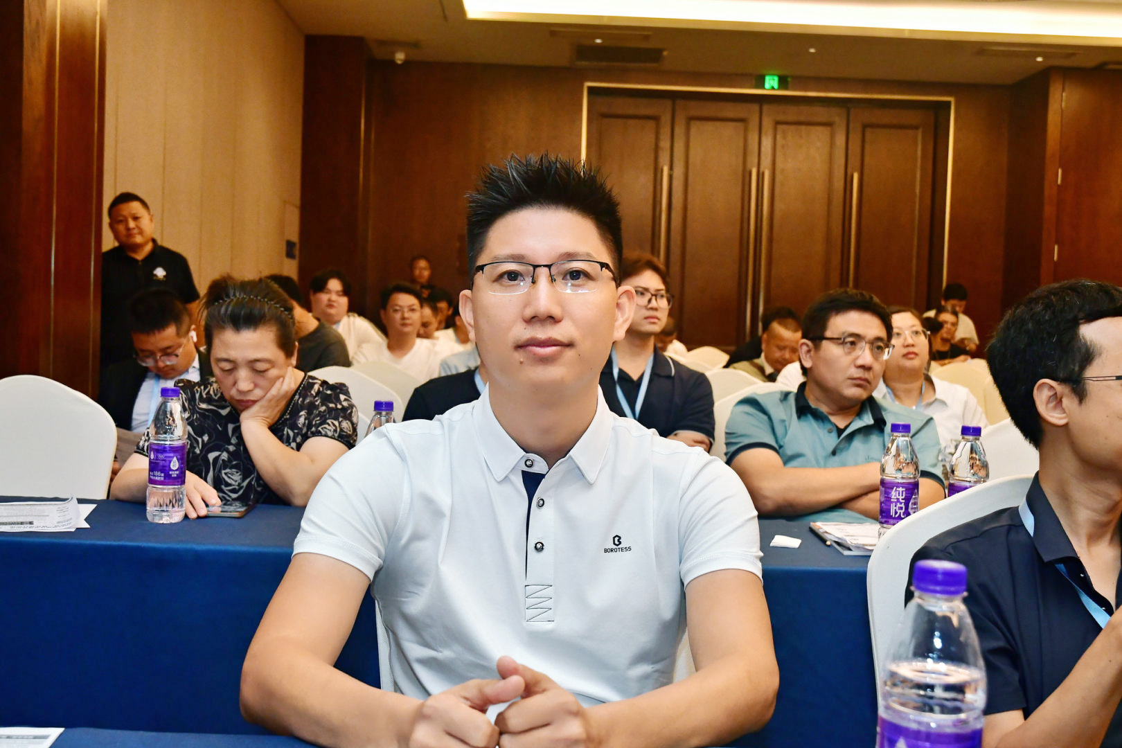DSC_6111_PerfectlyClear-opq5018705212