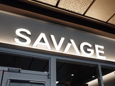 涉及HYROX团课，SAVAGE课程产品被质疑缩水