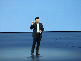 余承东首次回应问界合作调整：赛力斯提出自己做