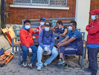 尼泊尔高山雪崩已致2死12人失踪，全部为当地人