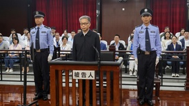 广西政协原副主席彭晓春一审被判死缓:受贿2.63亿,已认罪悔罪