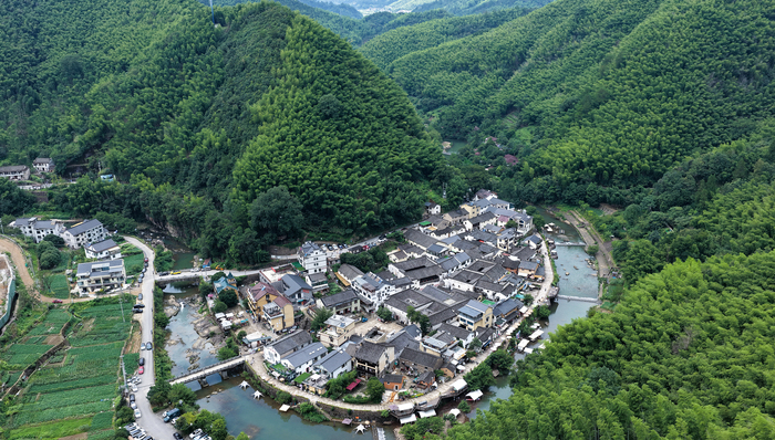 桐庐;县城;山水;生意;县域经济;文旅;乡村振兴;旅游;民宿;生态经济;浙江;富春江;县域发展;第二回合