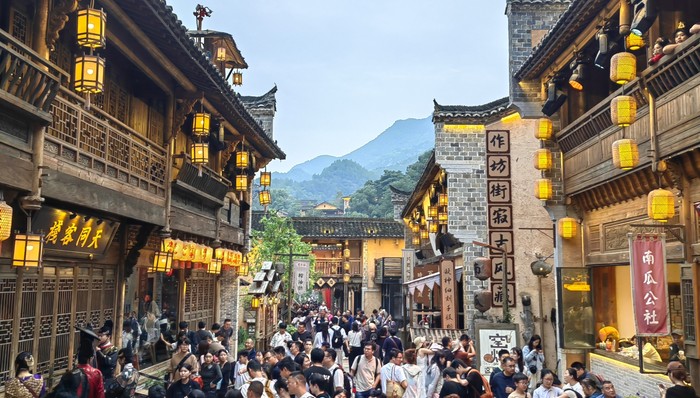 旅游,江西县在出发;废弃矿区;仙侠世界;赣东北;村庄;重新定义;乡村旅游;矿区改造;乡村振兴