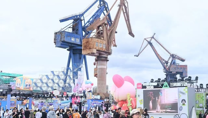 国庆; 上海; 2020万人次; 文化IP; 出游; 旅游; 游客; 文旅融合; 热门目的地; 文化体验