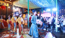 文旅市场火爆！国庆假期服务消费表现抢眼