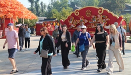 “中国游”“中国购”火热，前8个月旅行服务出口增长超15%