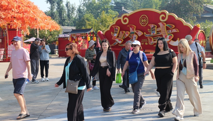 商务部,入境游,中国游;中国购;旅行服务;出口增长;15%;旅游服务贸易;服务出口;入境旅游;消费趋势;跨境旅游