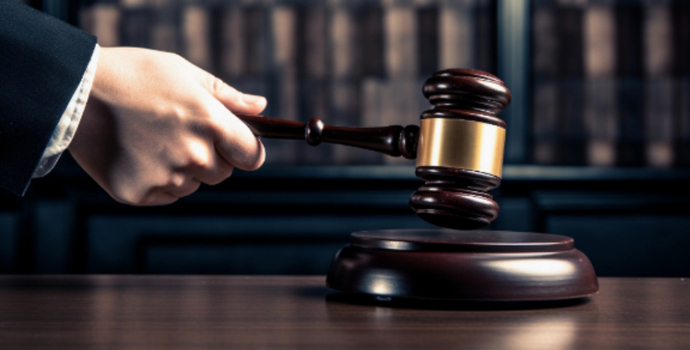 湖南省人大常委会原副主任叶红专被公诉，曾被批“政绩观严重偏差”