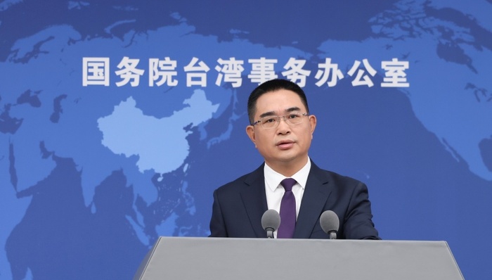 台湾; 国台办; 蔡康永; 沈伯洋; 竞选活动; 两面人