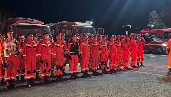 西藏巴青地震;7.0级地震;16人遇难;54人受伤;余震413次;地震伤亡;巴青县;地震余震