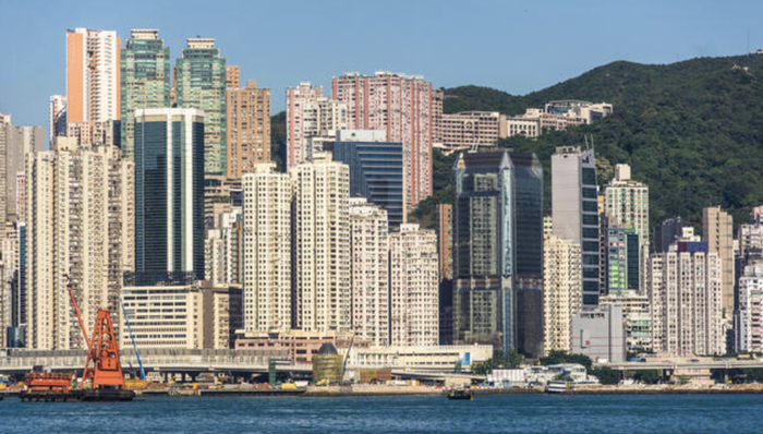 香港周末;楼盘日光;一二手房;冰火两重天;楼市成交;新房热销;二手房遇冷;市场分化;香港楼市;周末行情
