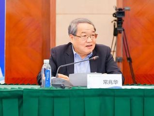 微创医疗创始人常兆华辞职离场，留下房租疑云未散