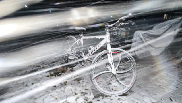 冷空气;兵分两路;席卷南下;降温;10℃;西藏;特大暴雪