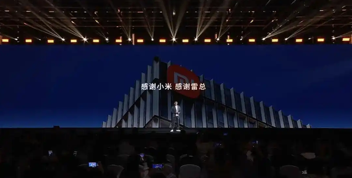 王腾的智能戒指预售，指模卖爆，本体卖千余件