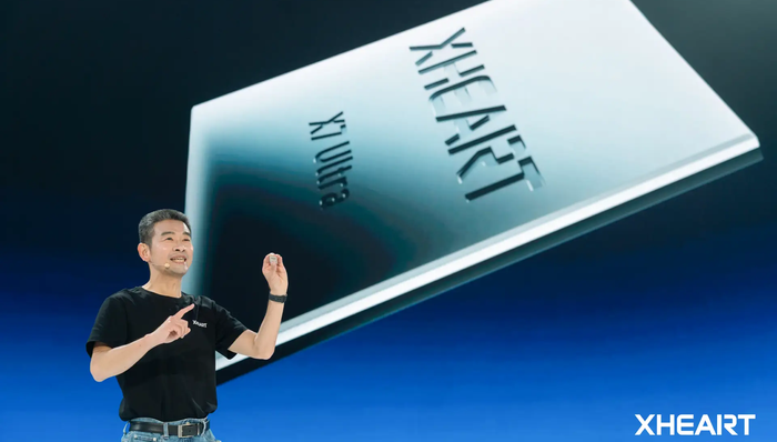 闪电快讯|XHEART发布大模型芯片X7 Ultra, 公布X9下一代研发目标