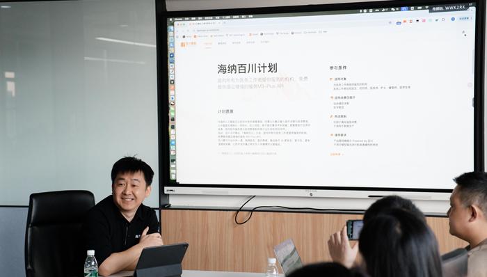 王小川;AI医疗;普及医生;一年烧1亿