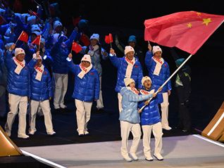 中国运动品牌角力米兰冬奥