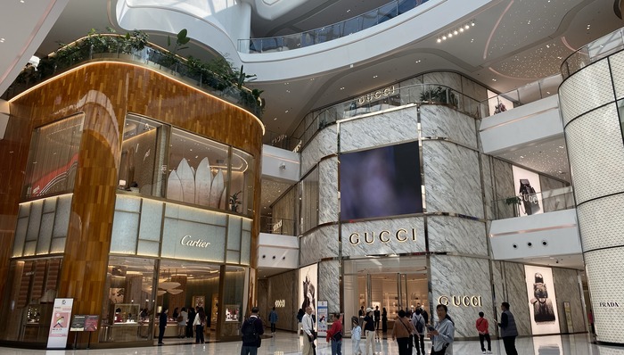 海南免税城;春节;大牌珠宝;网红冲锋衣