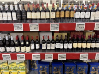 白葡萄酒热了，但葡萄酒行业仍在等待回暖