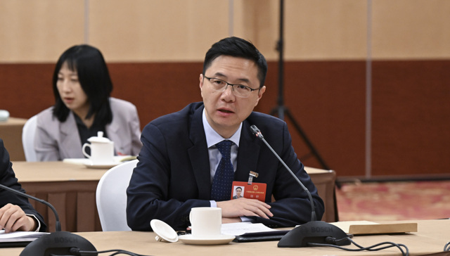 专访;全国人大代表;北大田轩;上海国际金融中心;功能升级