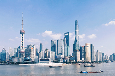 “明日工厂”落地、研发枢纽入驻，企业家们为何持续加仓上海？