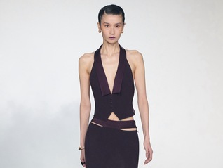 在材料重组中，设计语言被重新书写｜上海时装周