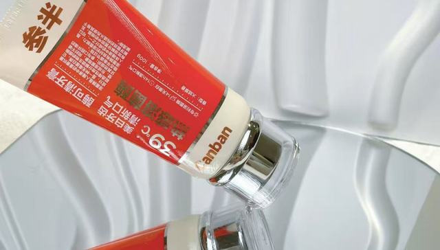 参半;港交所;线下硬仗