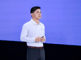 李彦宏：Token不代表终局，AI时代的度量衡是“日活智能体数”