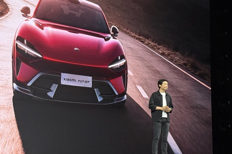 对话雷军:YU7对Model Y“八败两胜”,有信心一点点逼近特斯拉