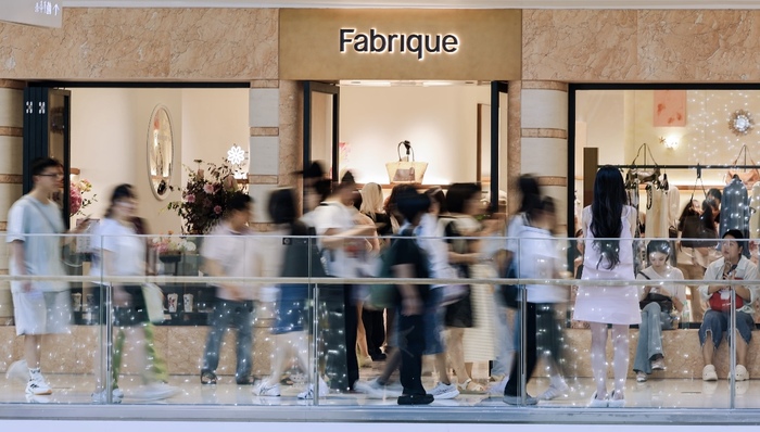 成立六年，销售赶超服装上市公司：Fabrique什么来头？｜新国货精品时代⑥