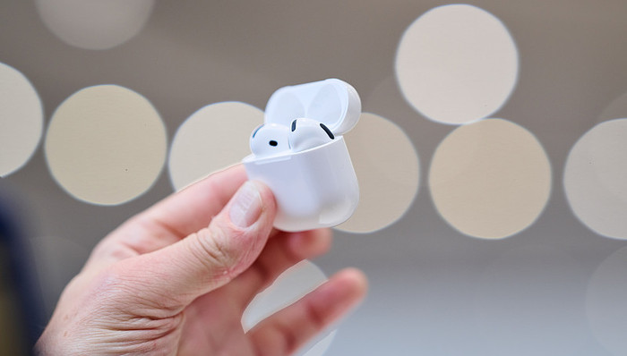 iPhone;集体涨价;AirPods 5;反向降价;跌破千元