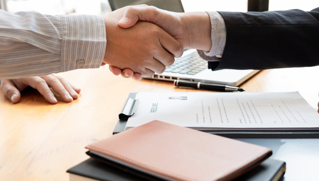 仁东控股,董事长,董事会