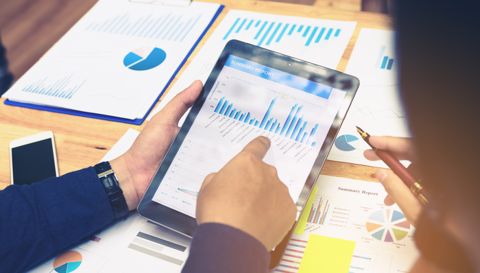 交运板块走强，交运ETF（51320）涨近1%，连续两天净流入，德邦股份涨超4%