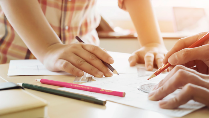 圣农IP跨界《魔域》，联名推出定制产品