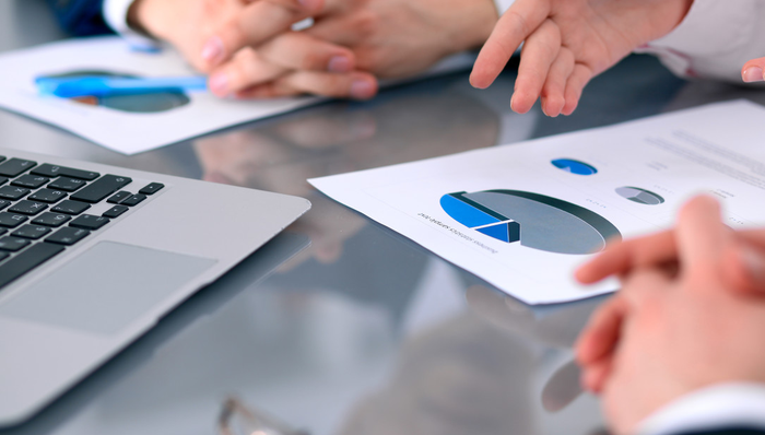 友邦健康险，给忙碌的生活添加一份保障