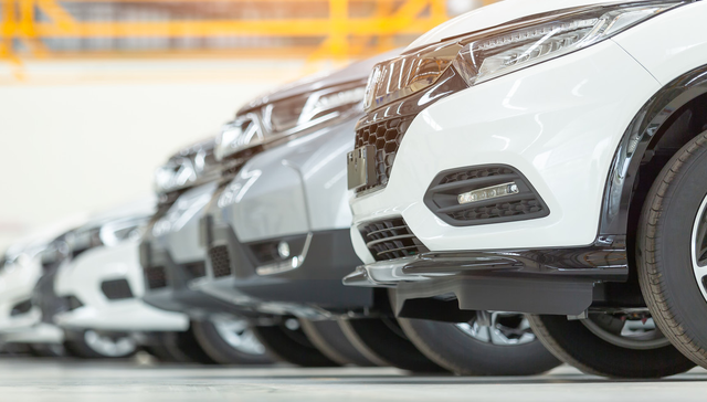 ,新能源车ETF(159806),汽车ETF(516110),汽车行业