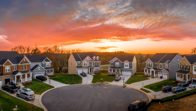 友邦推出一系列养老年金险，助力最美“夕阳红”享受自在人生