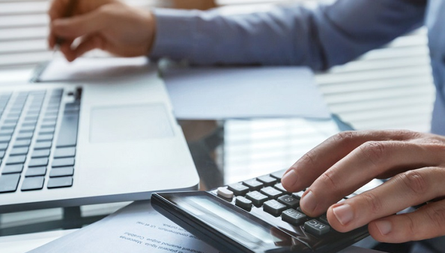 信利国际,毛利,溢利