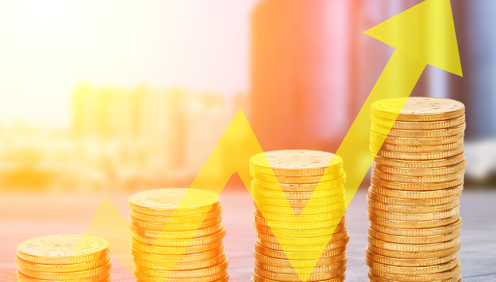 创业板ETF（159915）今日已涨0.71%，盘中成交额已超11亿元居股票型ETF首位