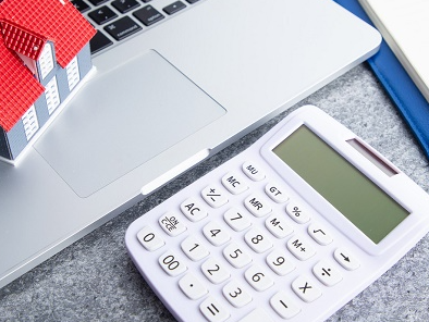 金茂服务,股价,业绩