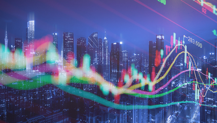 温氏股份涨超7%，创业板ETF（159915）盘中持续走强