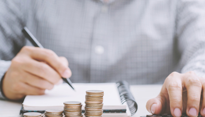 个股分化，中集车辆领涨，中证1000指数ETF（159633）震荡回落