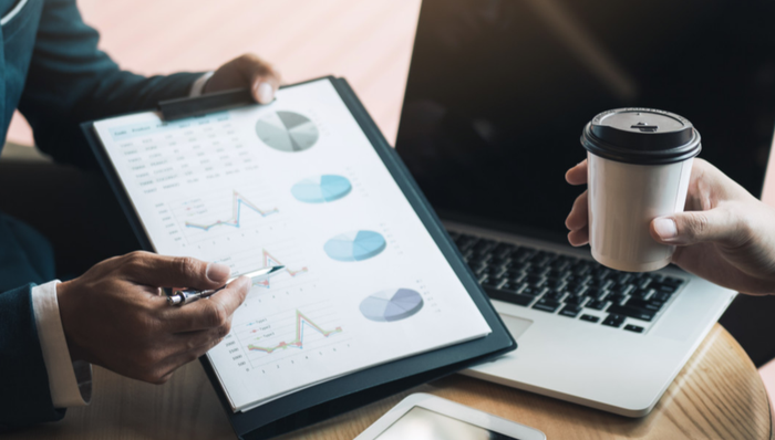 影视ETF（516620）,芯片ETF（512760）,养殖ETF（159865）