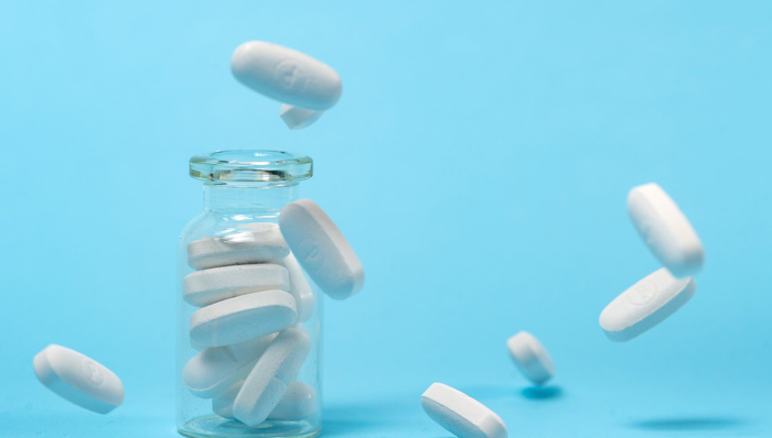 以岭药业跌超8%，中药板块回调，中药ETF（560080）一度跌超3%！华安证券：短期因素不影响长期景气度