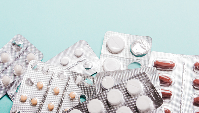 中药大幅回调，中药ETF（560080）跌超2%！板块估值空间成热议焦点