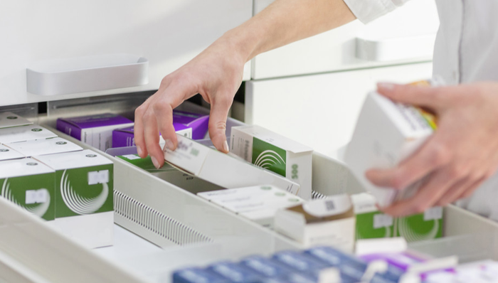 创新药板块活跃，凯莱英上涨3.81%，创新药ETF易方达（516080）上涨0.15%