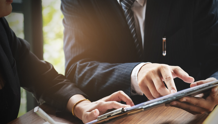 存储芯片引领板块上涨