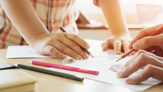 海翔药业领涨超7%，创新药ETF（159992）开盘走高现涨0.78%